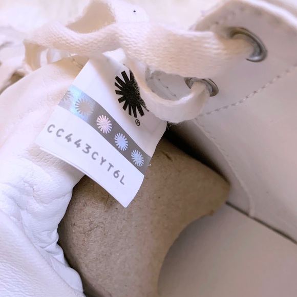 UGG Women’s Olli White Leather Sneakers - Picture 8 of 9